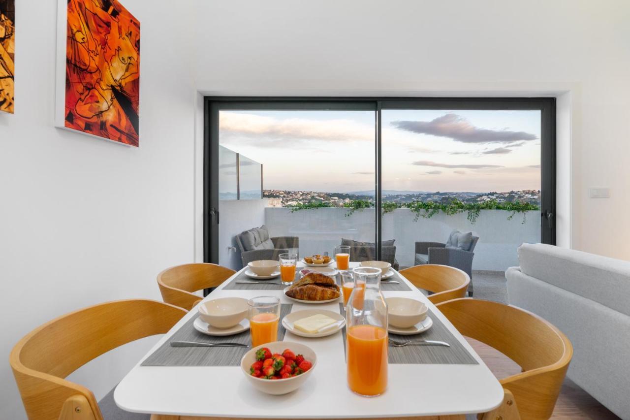 Whome Riverside View Premium Apartment W/ Ac & Terrace Porto Ngoại thất bức ảnh
