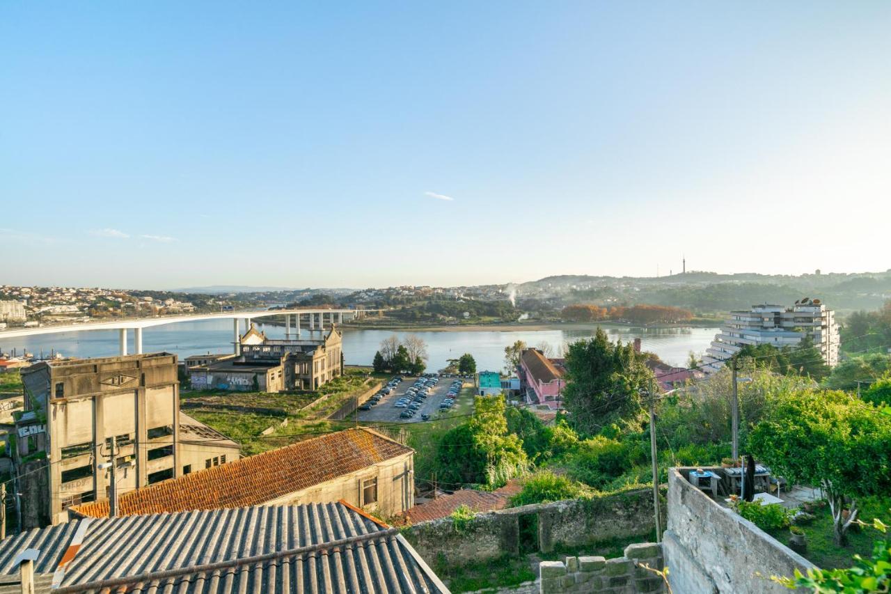 Whome Riverside View Premium Apartment W/ Ac & Terrace Porto Ngoại thất bức ảnh